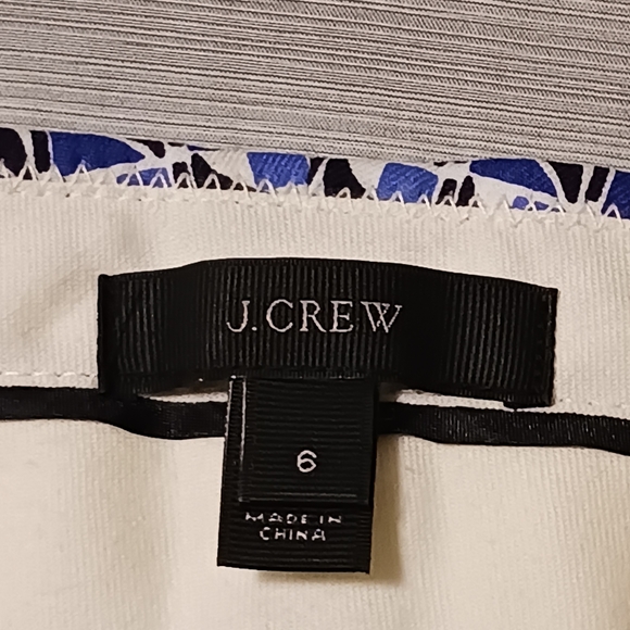 J Crew Womens Sz 6 Blue Black White Wave Abstract Design Capri Pants Style A2108 - Picture 4 of 9